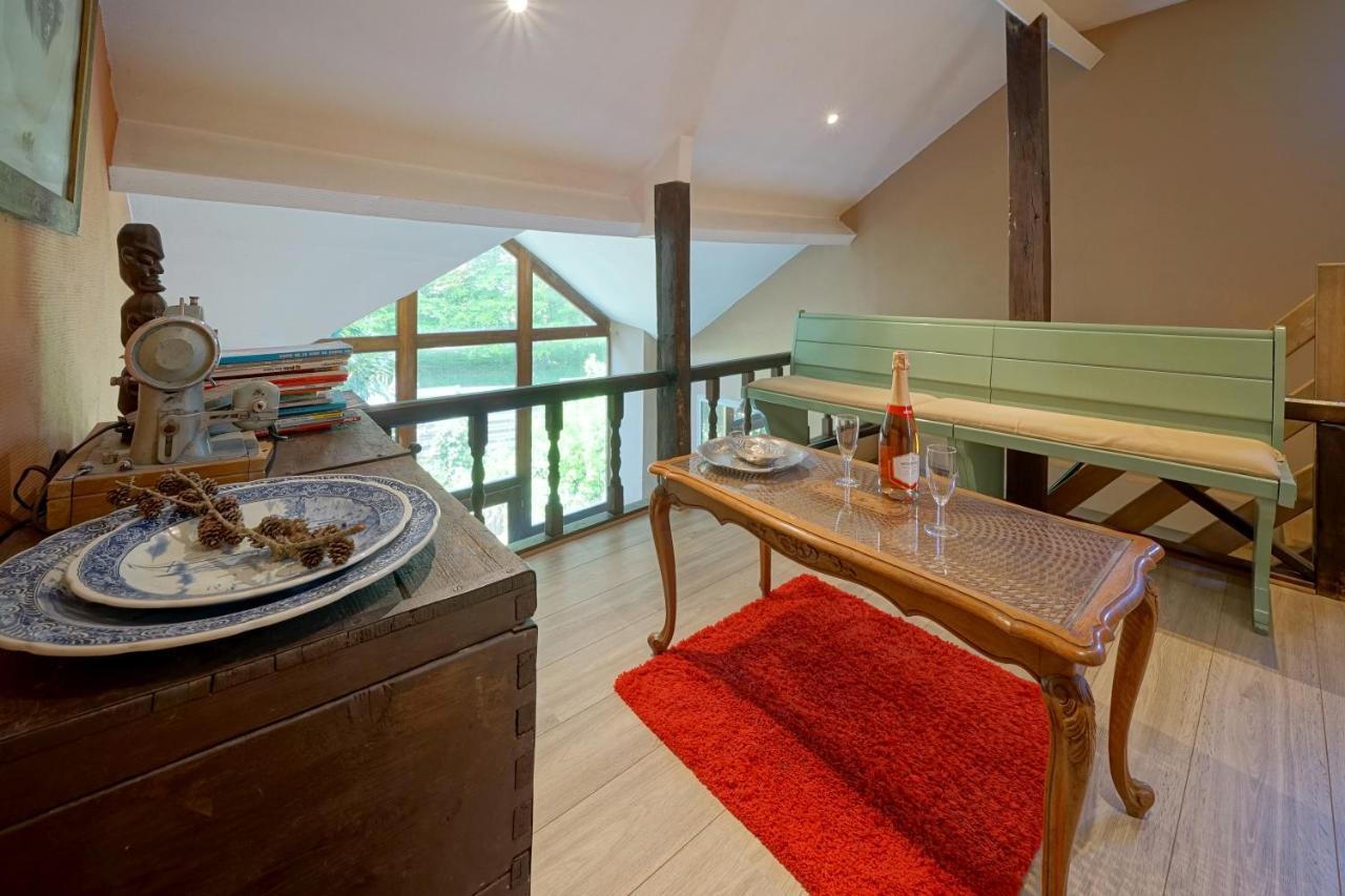 Le Clos Arbore Libramont-Chevigny Bagian luar foto